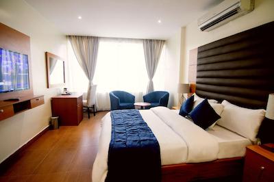 سوئیس اینترنشنال د ویستانا