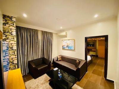 سوئیس اینترنشنال د ویستانا