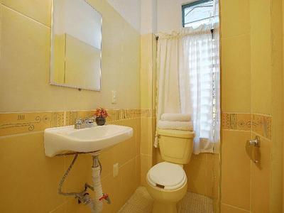 او وای او هتل فملیر سوسا