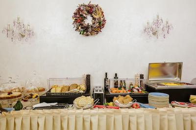 ام وای او هتل ونکسلای