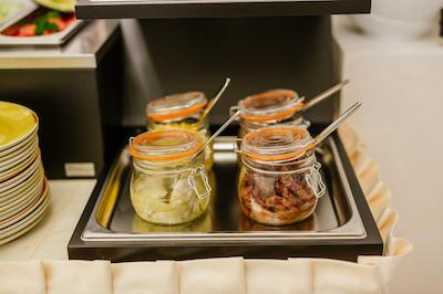 ام وای او هتل ونکسلای