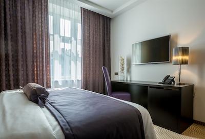 ام وای او هتل ونکسلای