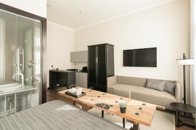 کوئینتین پراگو هتل