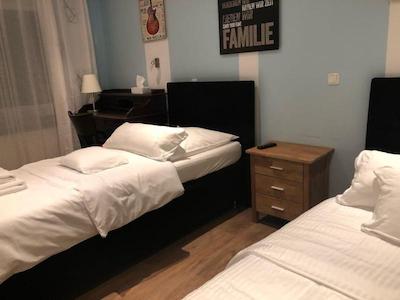 گلاشا تی تن هتل