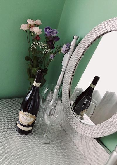 گلاشا تی تن هتل