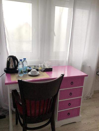 گلاشا تی تن هتل