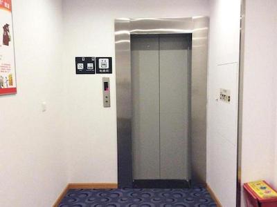 7 DAYS INN CHONGQING BEIBEI NEW DISTRICT LIGHT RAI