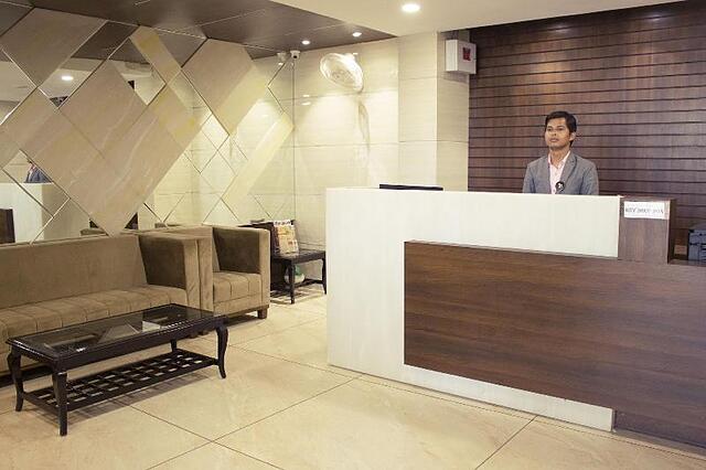 Jb Skyhilton Inn