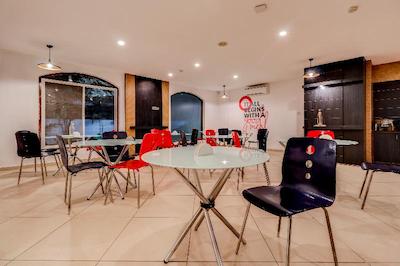 Collection O 30121 The Mayer