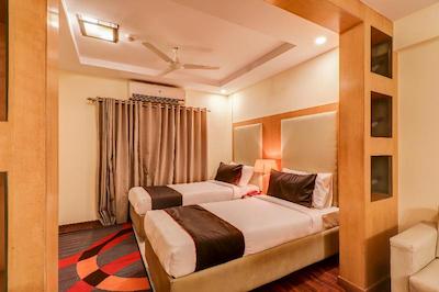 Collection O 30121 The Mayer