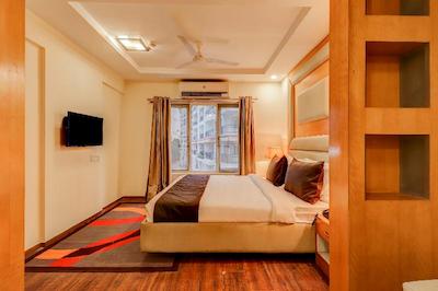 Collection O 30121 The Mayer