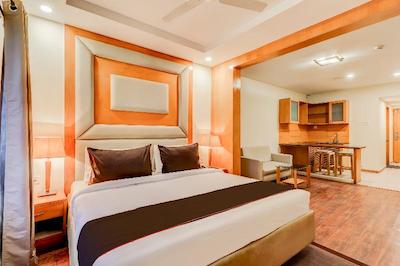 Collection O 30121 The Mayer