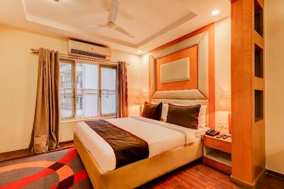 Collection O 30121 The Mayer