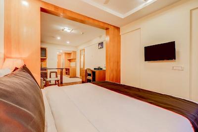 Collection O 30121 The Mayer