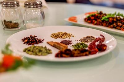 Collection O 30121 The Mayer