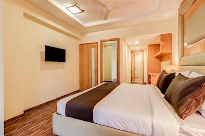 Collection O 30121 The Mayer