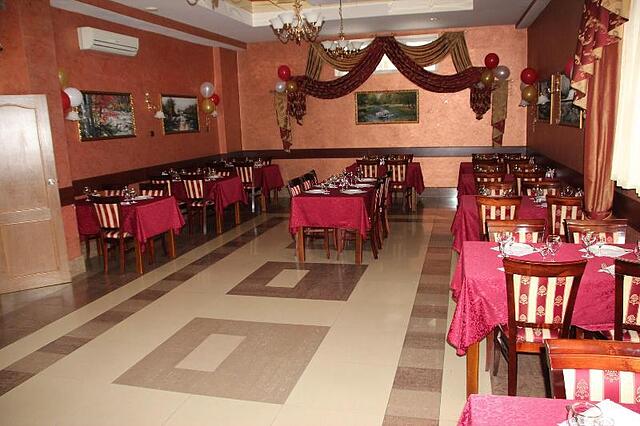 Alpari Hotel