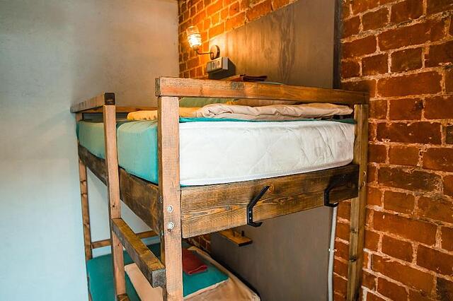 MONTANA HOSTEL