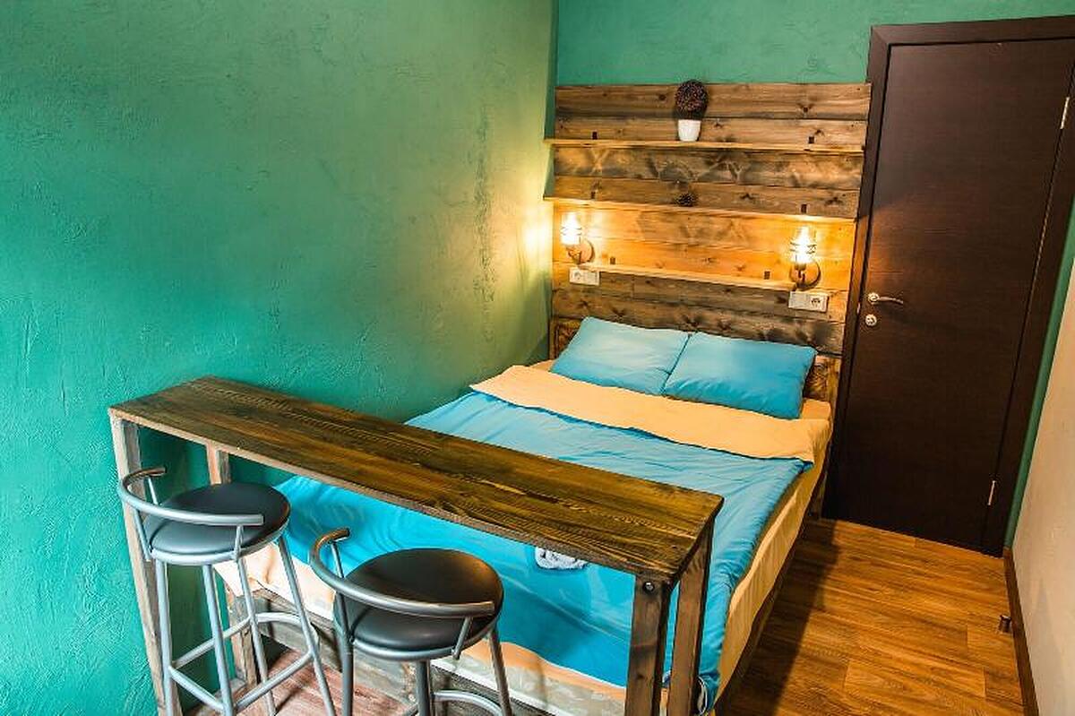MONTANA HOSTEL