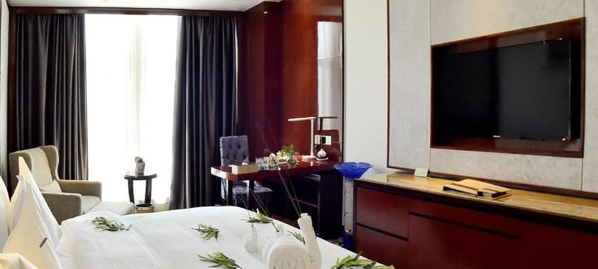 SAPPHIRE HOTEL