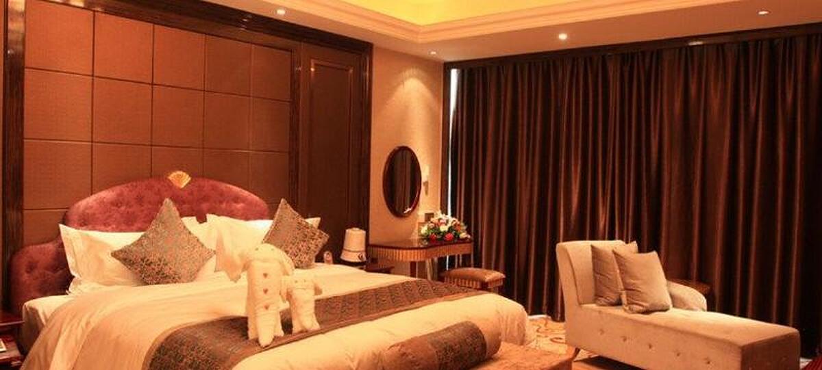 SAPPHIRE HOTEL