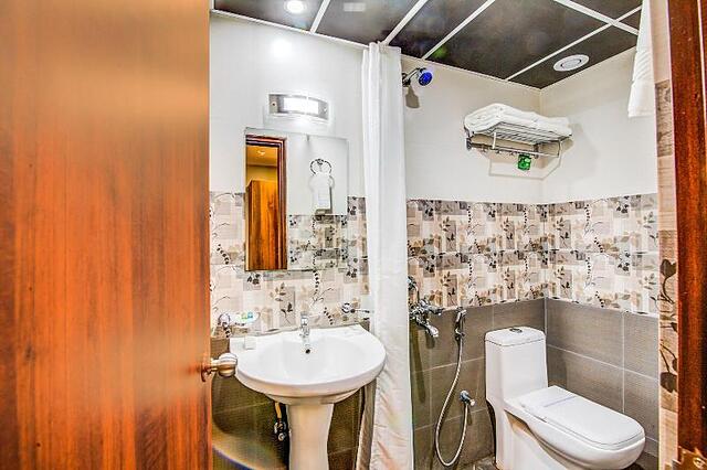 Fabhotel Prime Abion