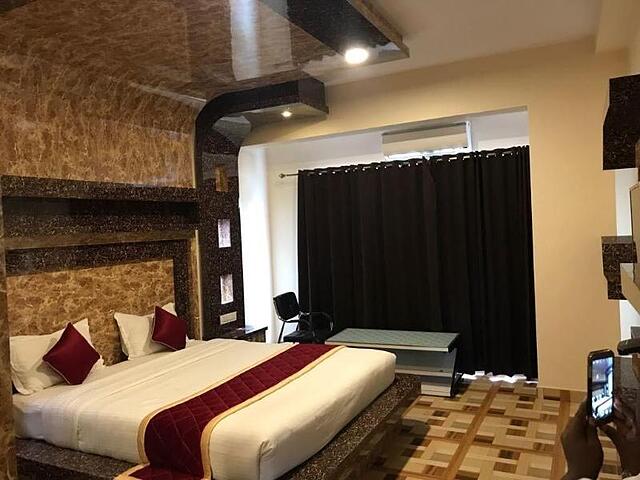 Nest Inn Hotel