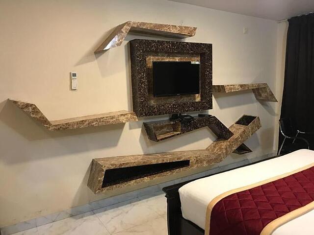 Nest Inn Hotel