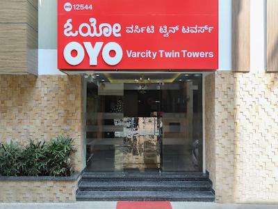 OYO 12544 Varcity Twin Towers