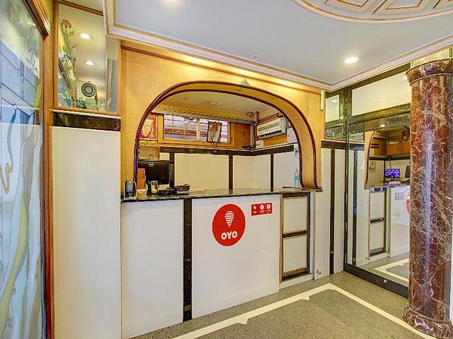 OYO 12985 Sabharwal Viceroy