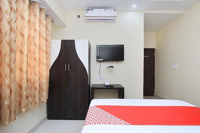 OYO 13029 Hotel Bestend