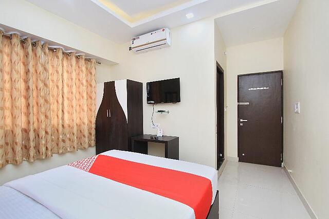 OYO 13029 Hotel Bestend