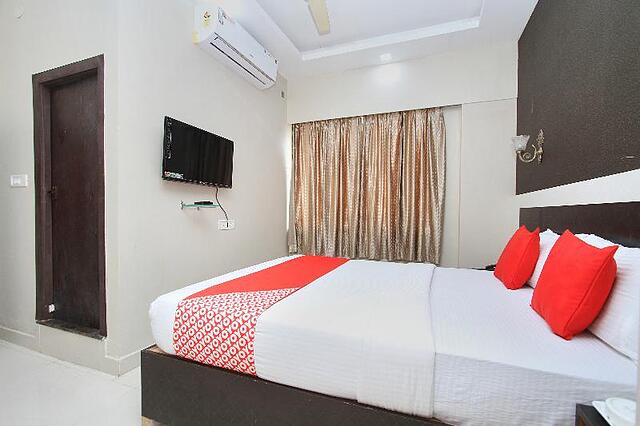 OYO 13029 Hotel Bestend