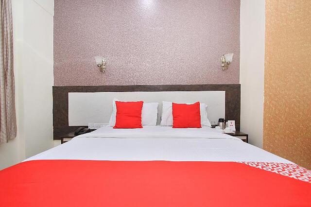 OYO 13029 Hotel Bestend