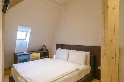 Dependance Golden Crown