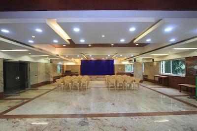 OYO 9151 Hotel Sri Sai Comforts