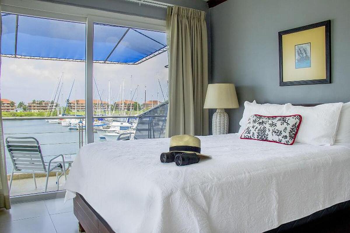 Marina Hotel At Shelter Bay