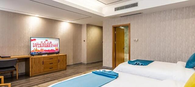 JINHAI INTERNATIONAL GRAND HOTEL