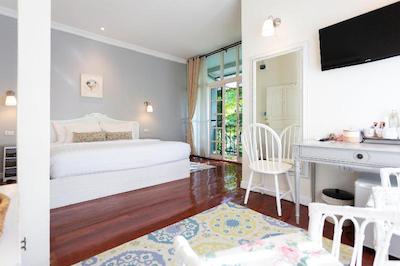 NAI SUAN BED AND BREAKFAST