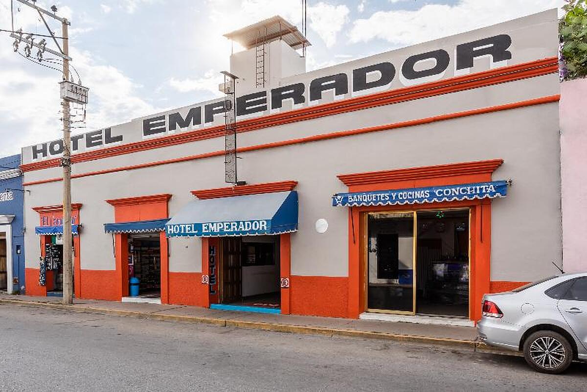 OYO Hotel Emperador