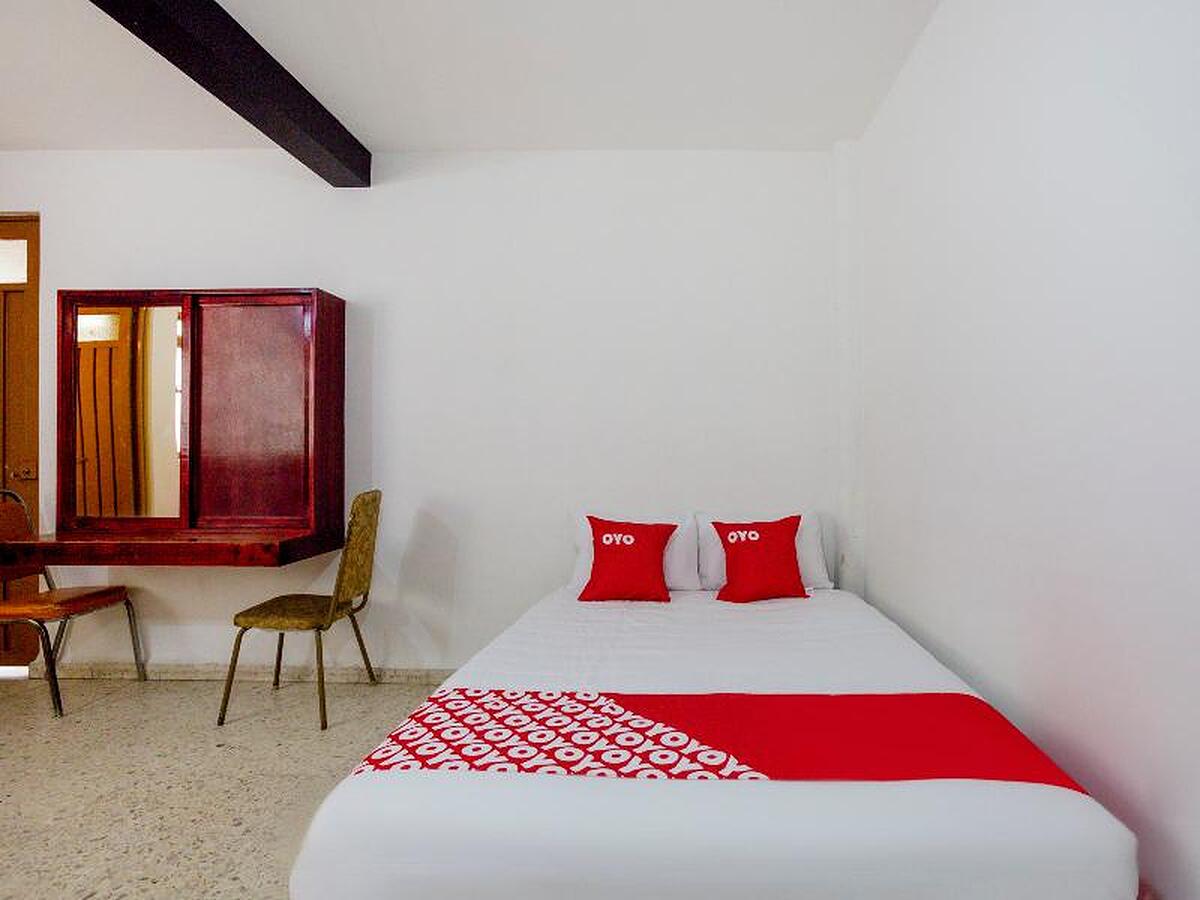 OYO Hotel Emperador