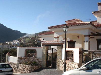 Las Albercas De Ca Nchar