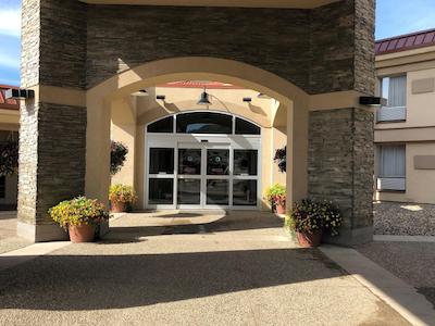 SAWRIDGE INN PEACE RIVER