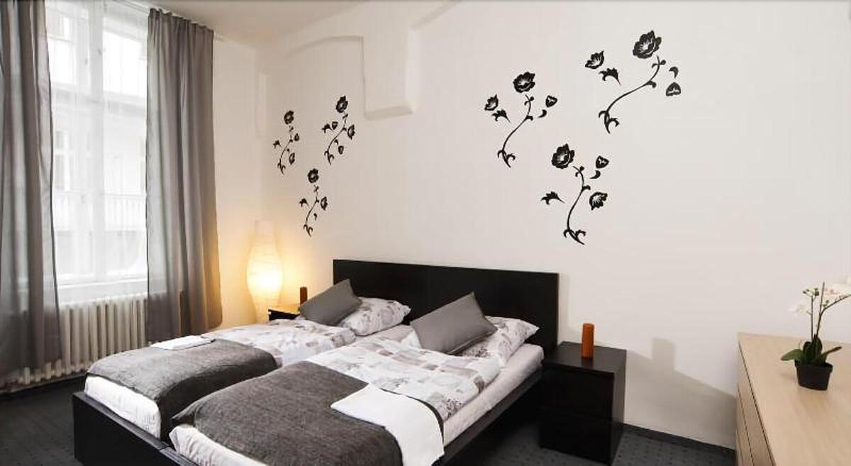 Hostel Opletalova