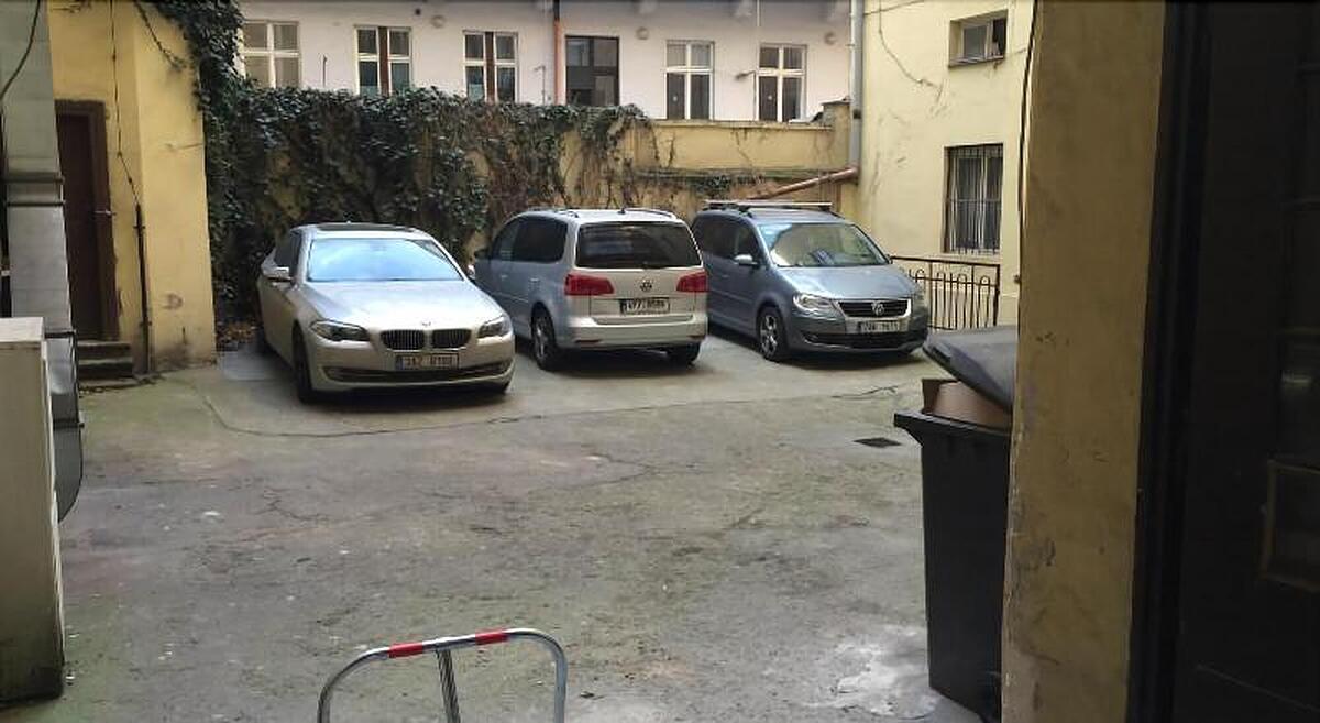 Hostel Opletalova
