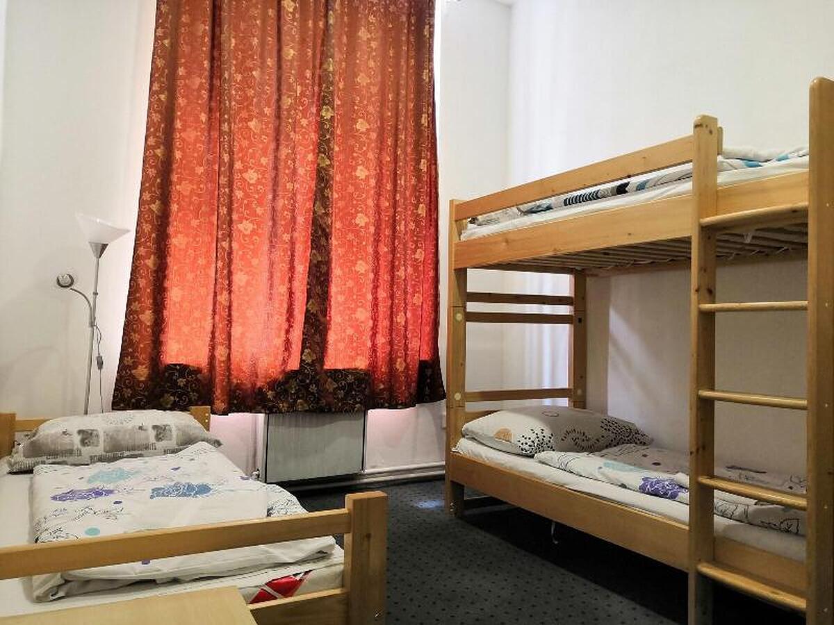 Hostel Opletalova