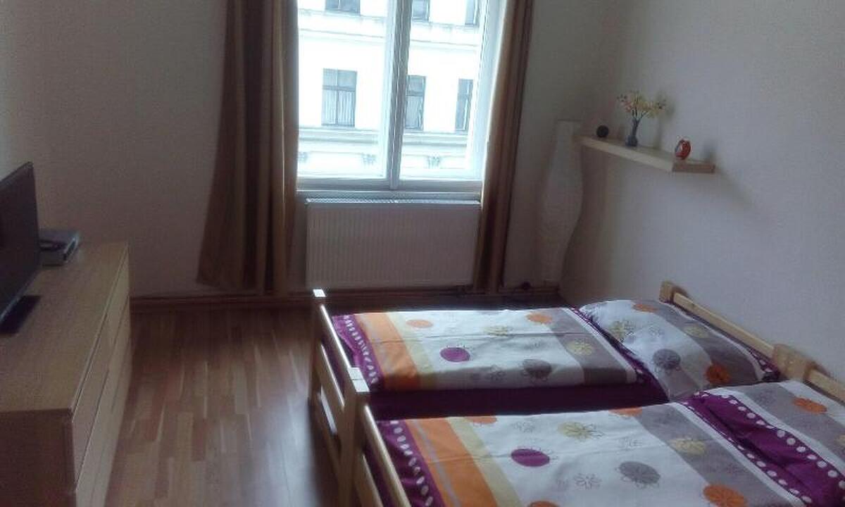 Hostel Opletalova