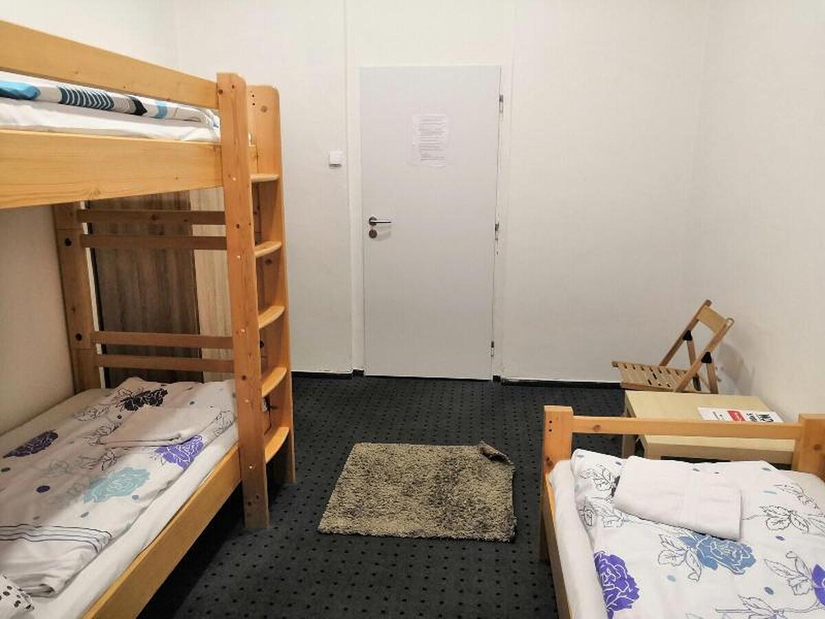 Hostel Opletalova