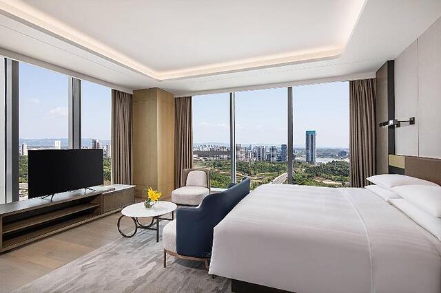 Courtyard By Marriott Chengdu South