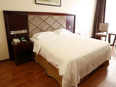 Greentree Inn Chengdu Airport Road Zhujiang Road E